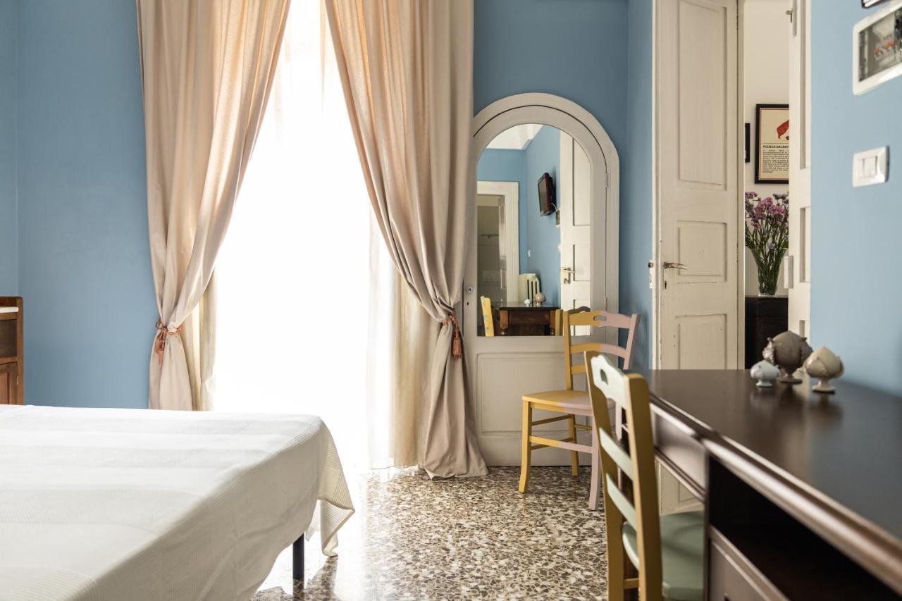 مبيت وإفطار أليستي Palazzo Dante المظهر الخارجي الصورة