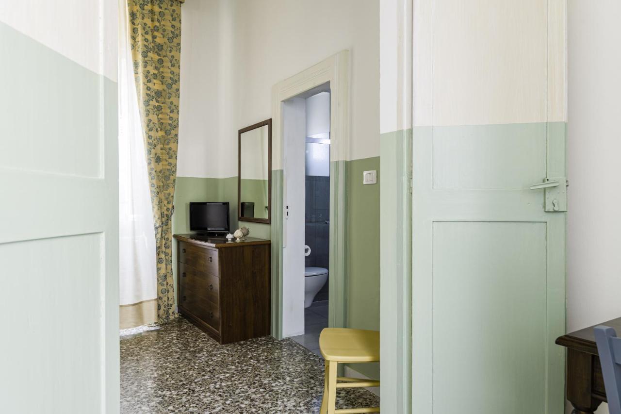 مبيت وإفطار أليستي Palazzo Dante المظهر الخارجي الصورة