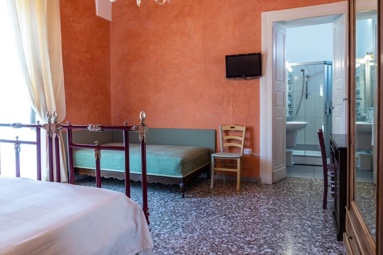 مبيت وإفطار أليستي Palazzo Dante المظهر الخارجي الصورة